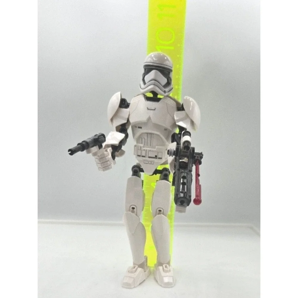 LEGO Star‎ Wars First Order Stormtrooper 75114 Buildable Action Figure 9 inch